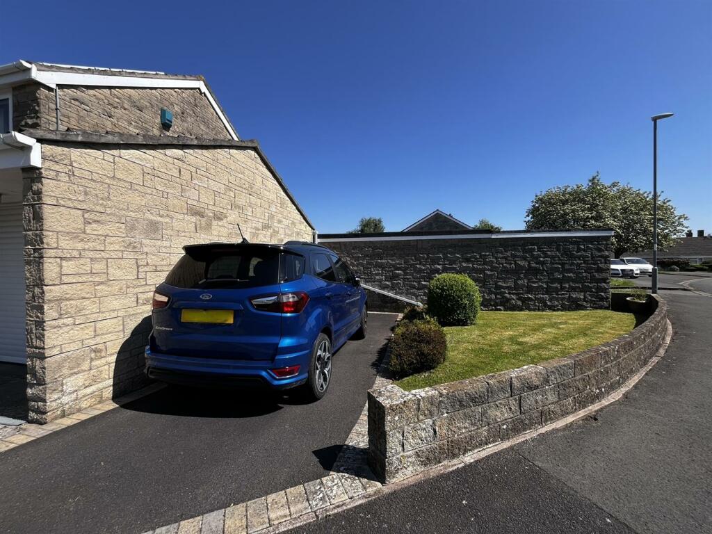 Driveway &amp; Additional Garden