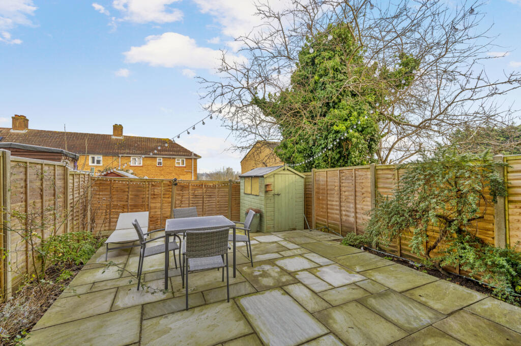 Minstrel Gardens, Surbiton, KT5