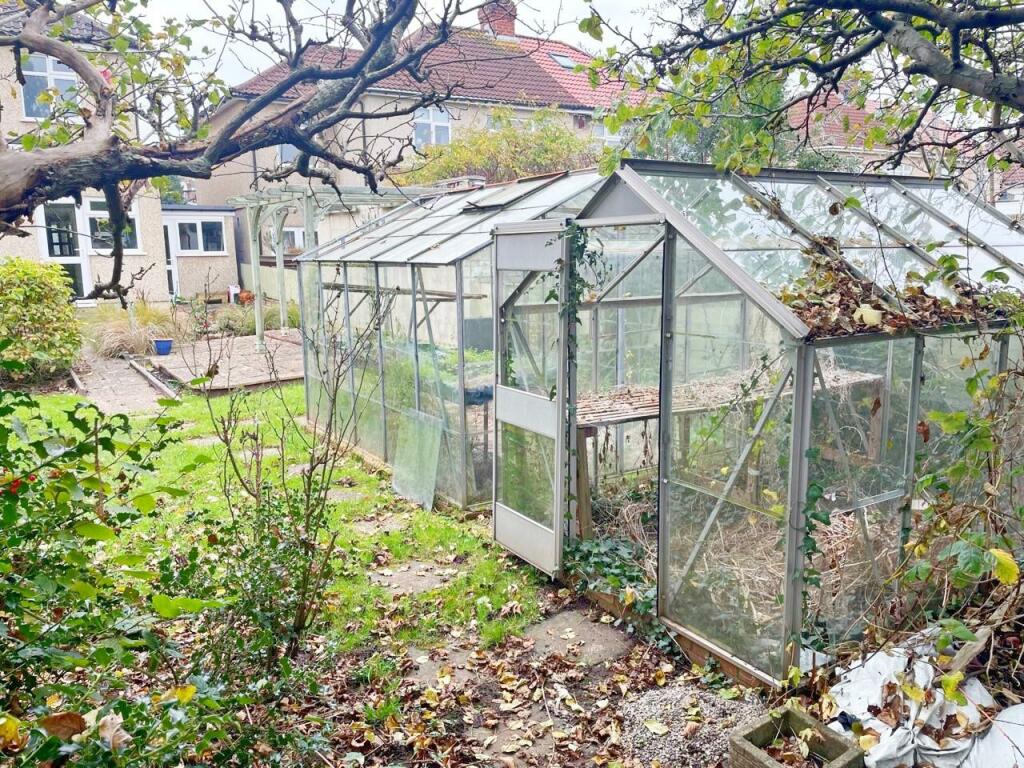 Greenhouses.jpg