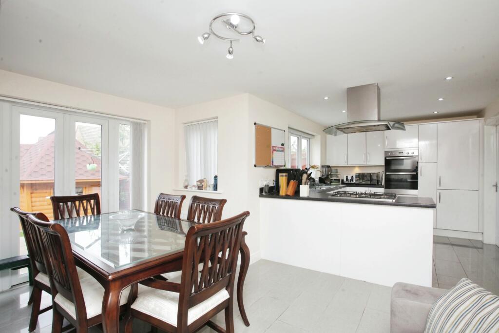 Kitchen/Family Room