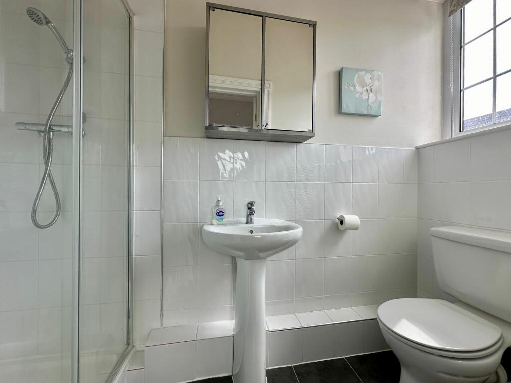 En-Suite Shower