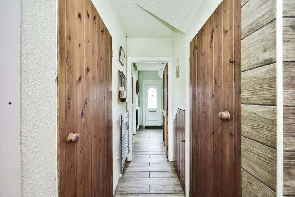 Hallway Leading To Kitchen