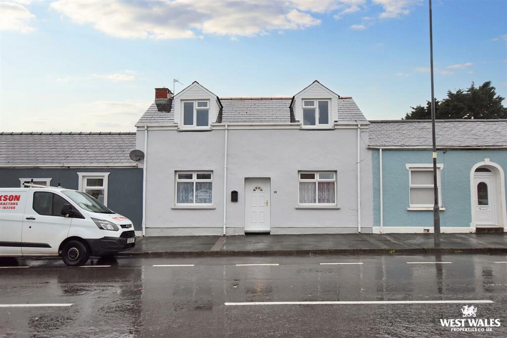 High Street, Pembroke Dock