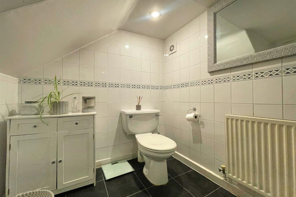 Cellar Bathroom