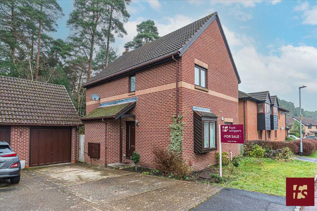 St. Andrews Close, Crowthorne