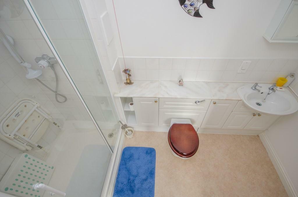 Shower room.jpg