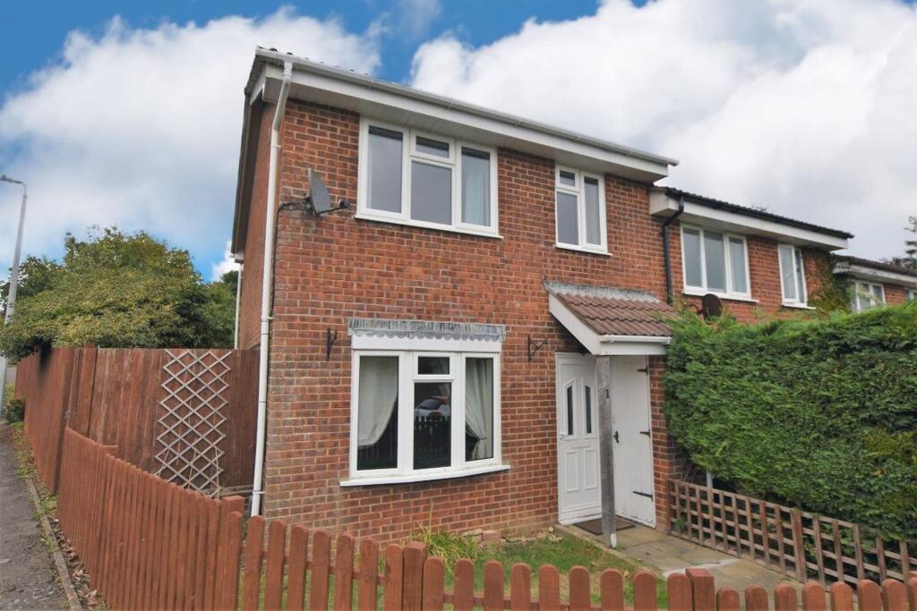 Bridle Way, Telscombe Cliffs, BN10 7DF