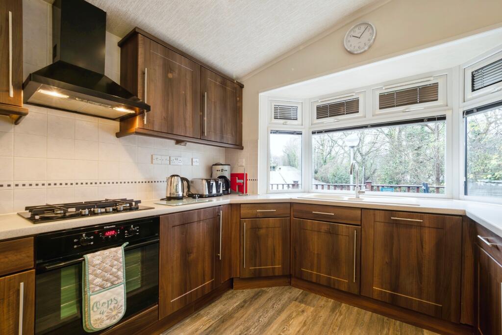 Fitted Kitchen