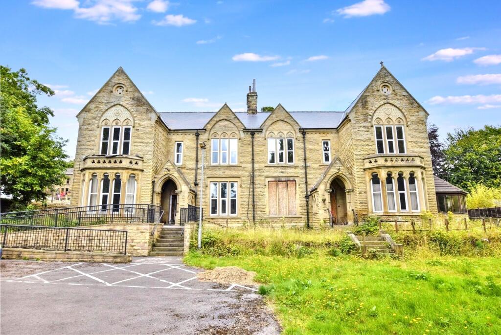 Sunnyside Care Home, 6-8 Oxford Road, Dewsbury, West Yorkshire