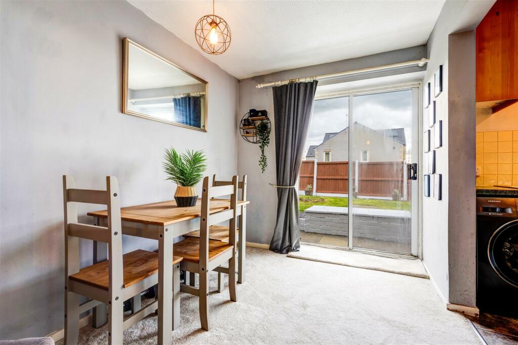 Sitting Dining Room