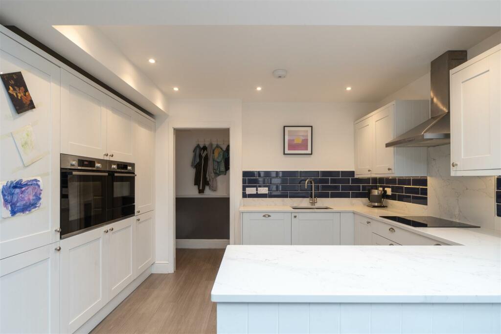 20 Laxey Road, Horfield Kitchen 5.jpg