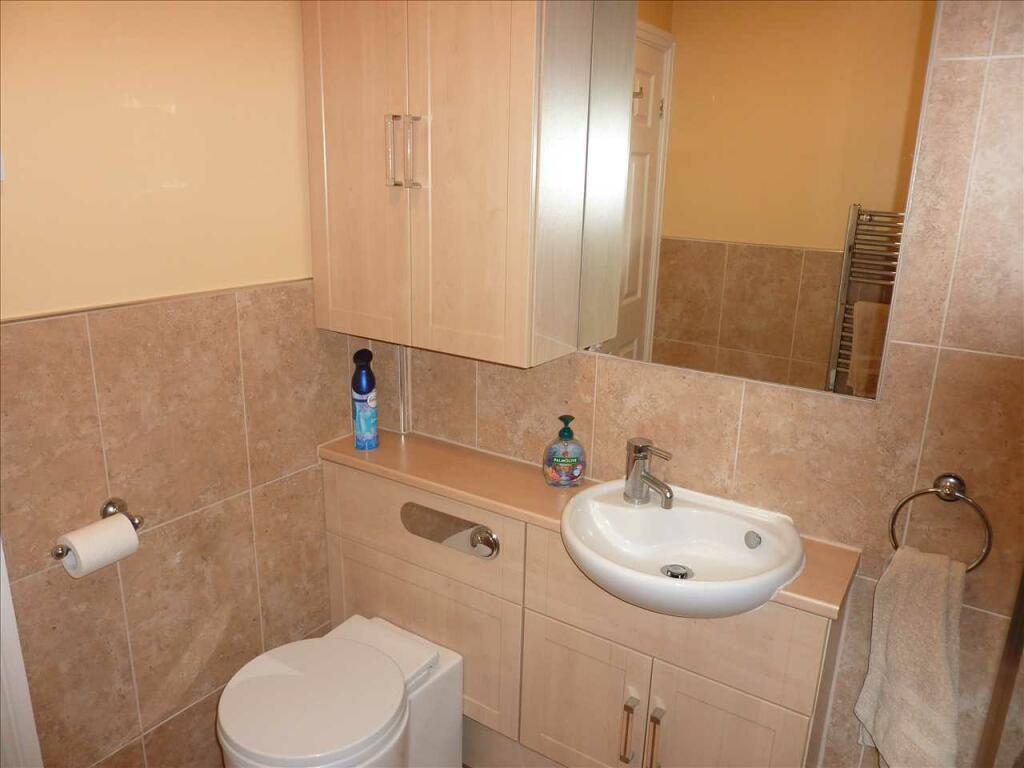 ENSUITE SHOWER ROOM