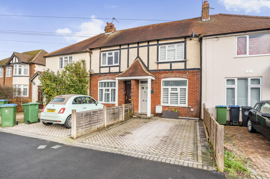 Garden Road, Walton On Thames, Surrey, KT12