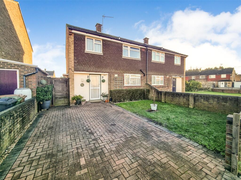 Fairview Road, Ash, Guildford, Surrey, GU12