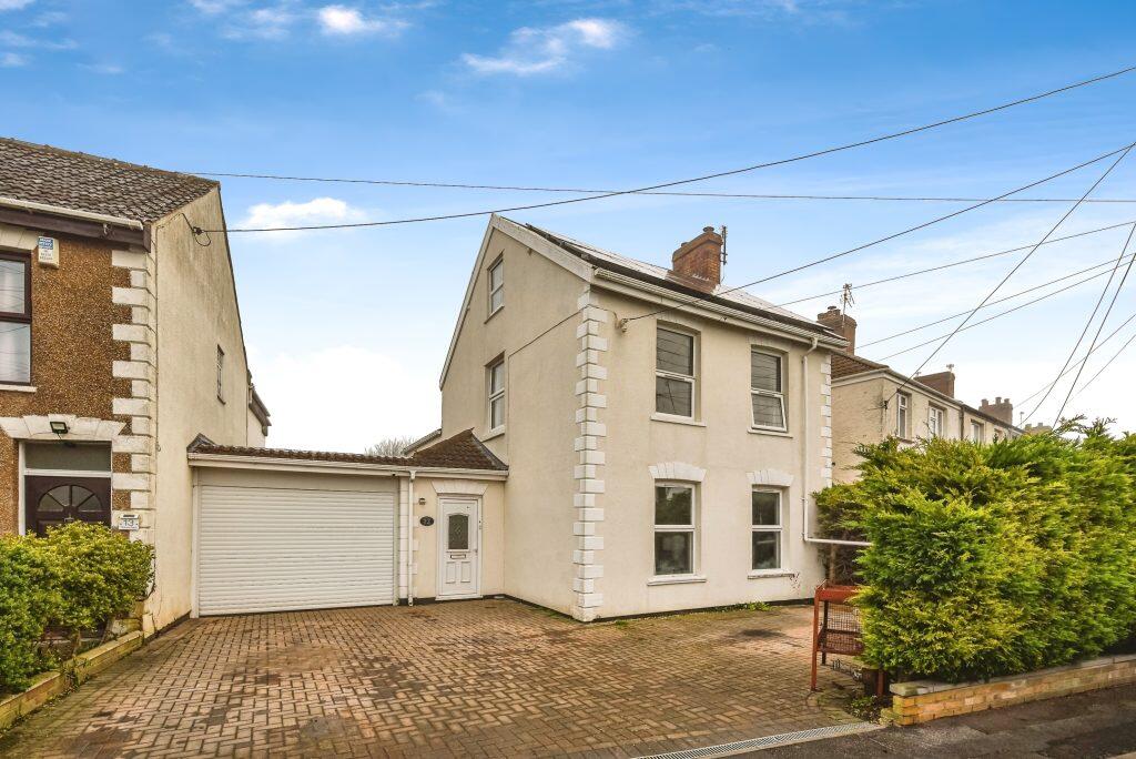 Alstone Road, Highbridge, TA9 3DT