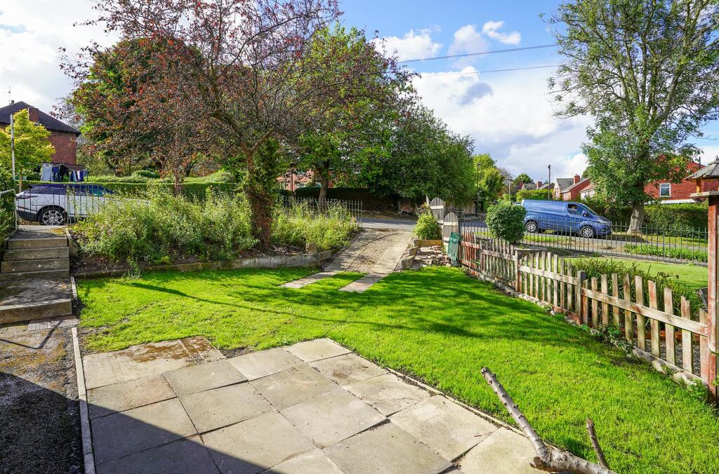 Side Garden/ Off Road Parking