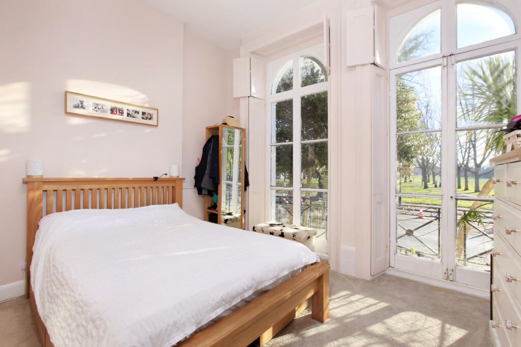 property in North Side Wandsworth Common, 
Battersea, SW18