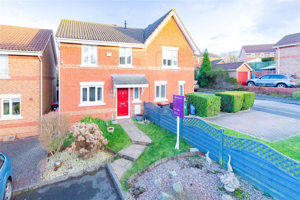 Low Valley Close, Ketley, Telford, Shropshire, TF1