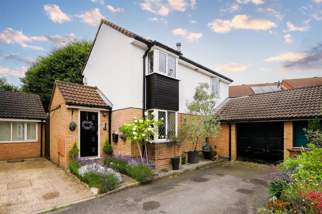 Berrybank Close, North Chingford