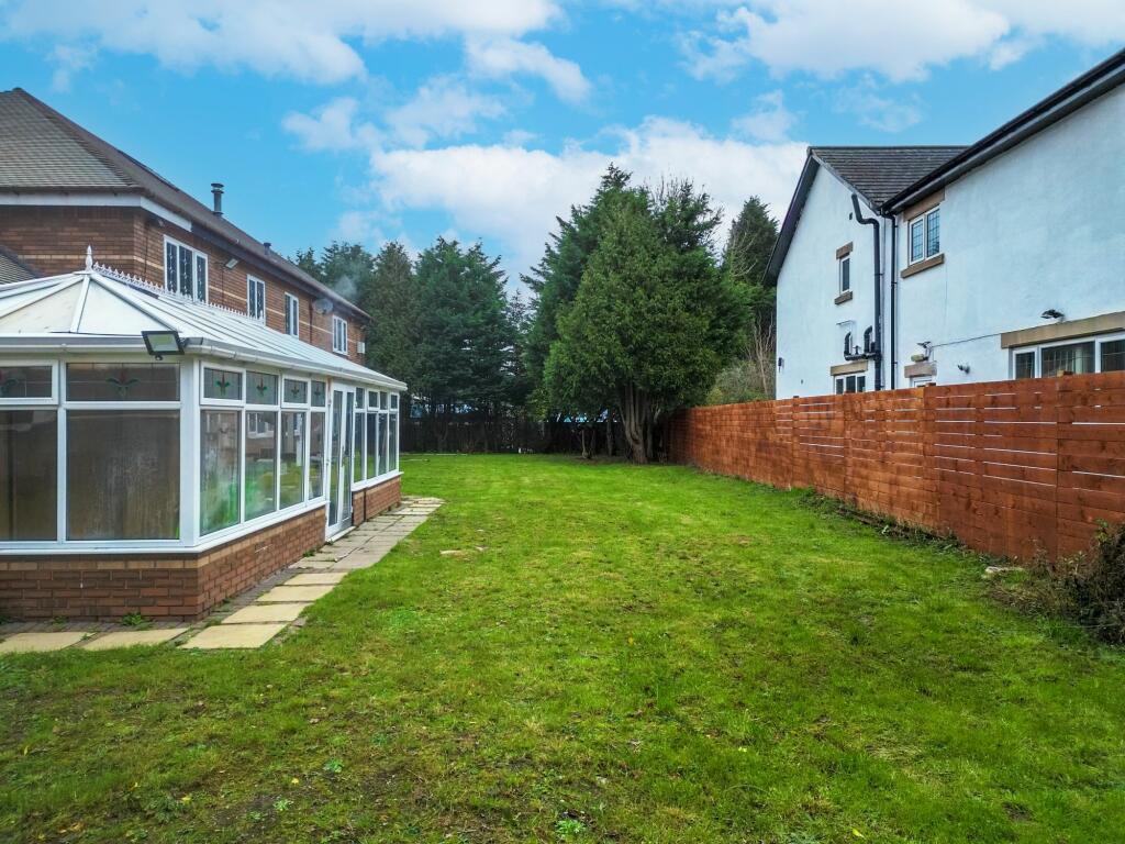 Hasty Lane, Ringway, WA15