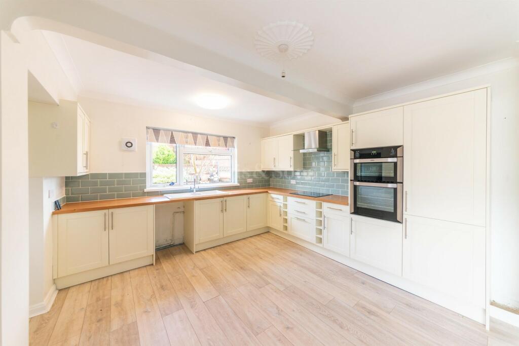 Lounge/Dining Room/Kitchen