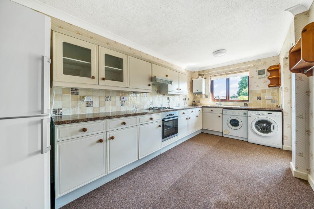 Kitchen / Breakfast Room