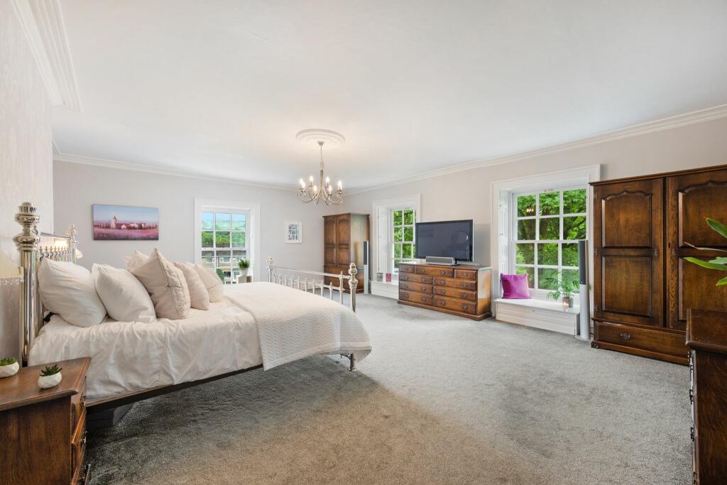 Principal Bedroom