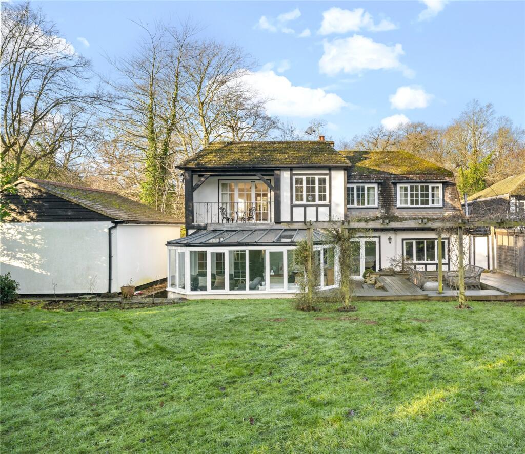 Common Lane, Claygate, Esher, Surrey, KT10