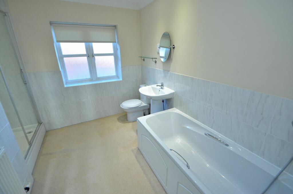 En-suite Bathroom