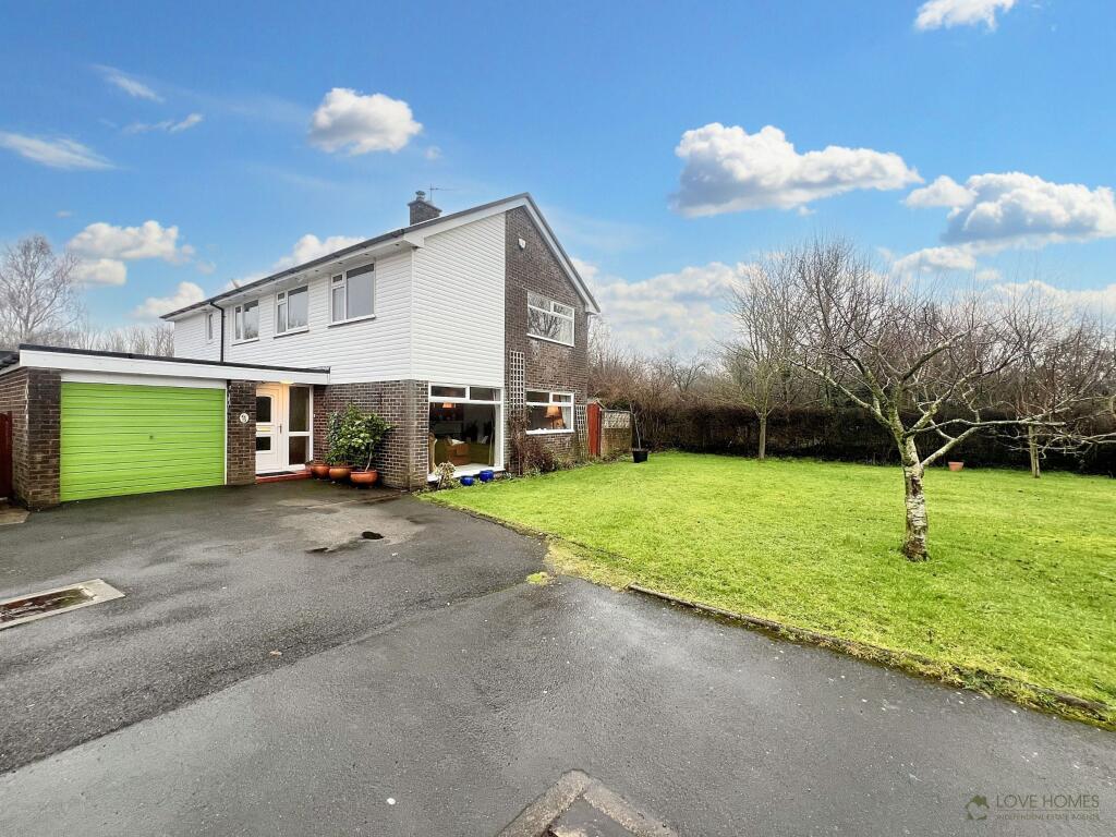 Moorfield Close, Preston