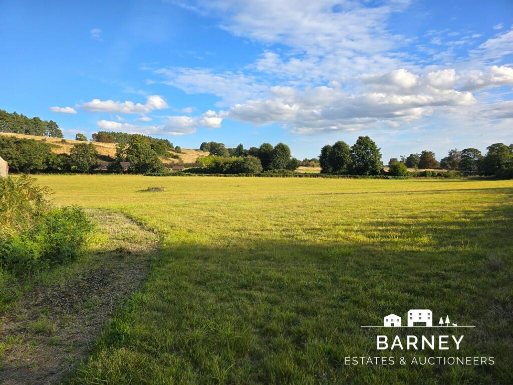 Land off Stourbridge Road, Wombourne, WV5