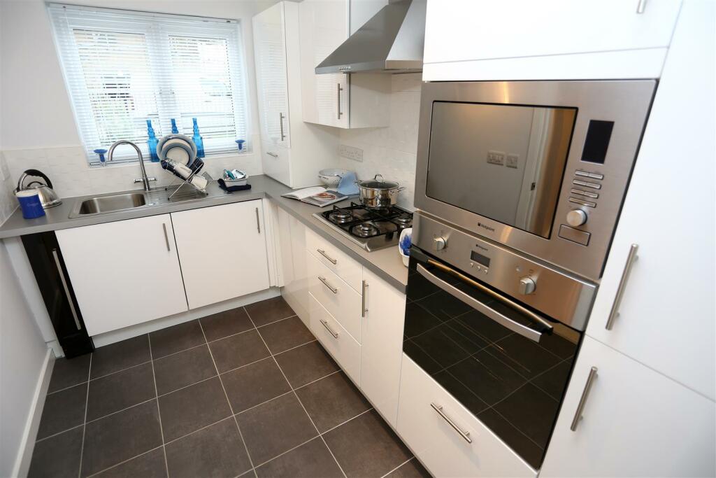 Kitchen/dining area