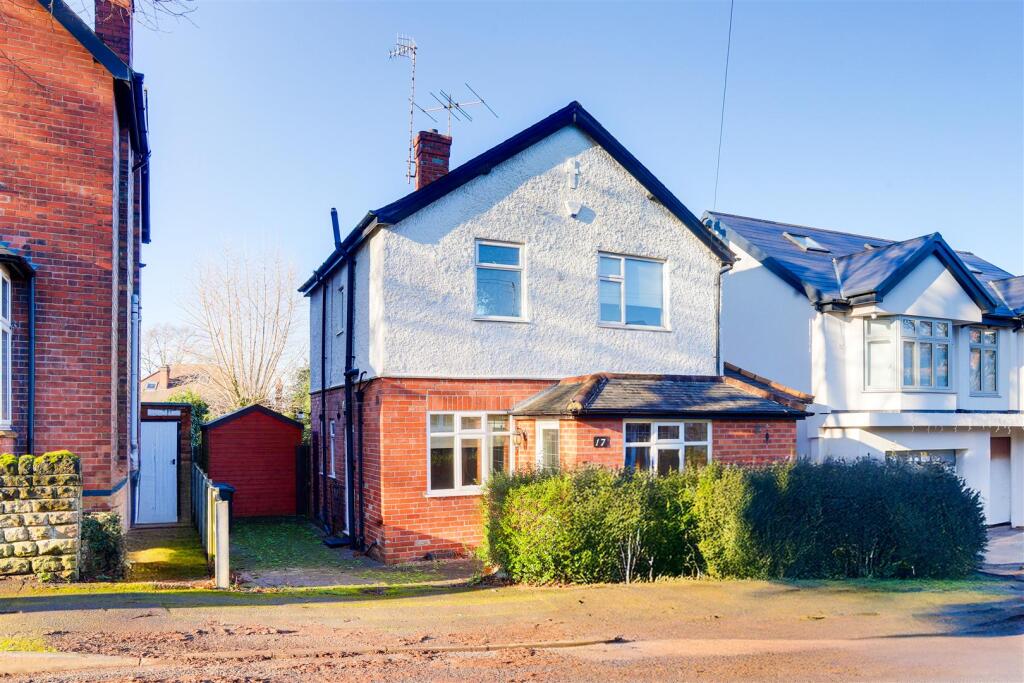 Buckingham Road, Woodthorpe, Nottinghamshire, NG5 4GE