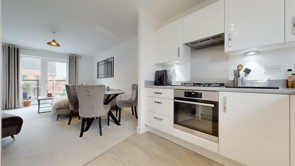 OPEN PLAN LIVING DINING ROOM