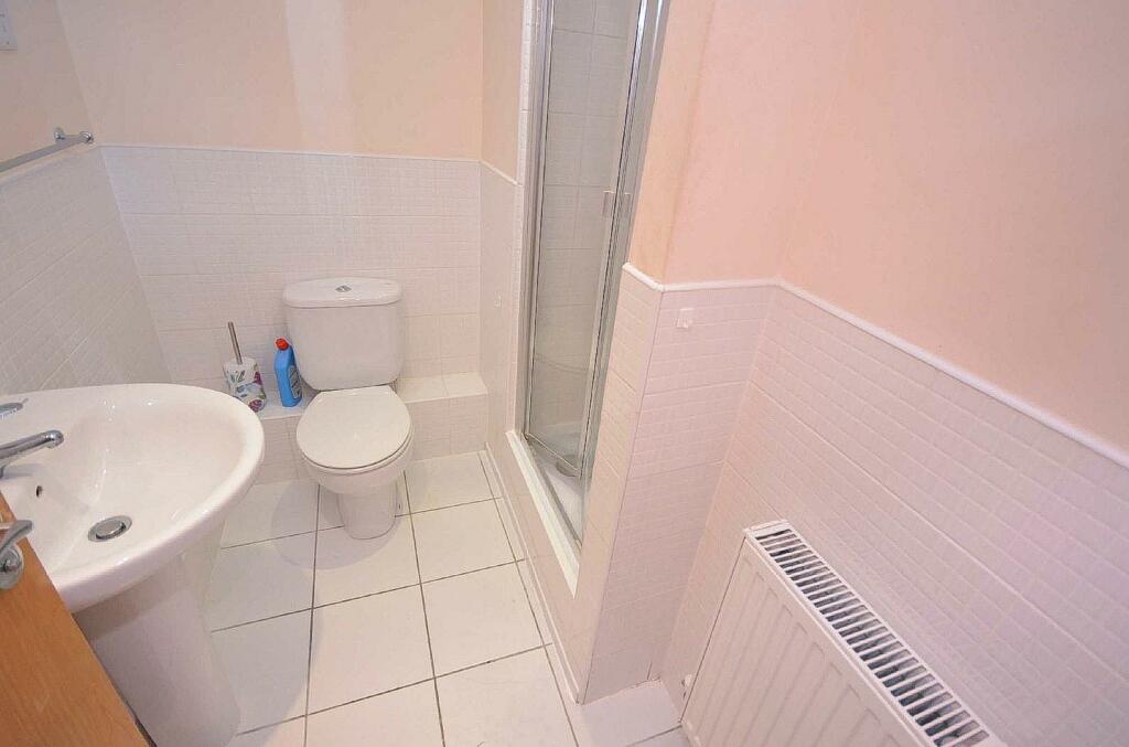 En Suite (1)_edited.jpg