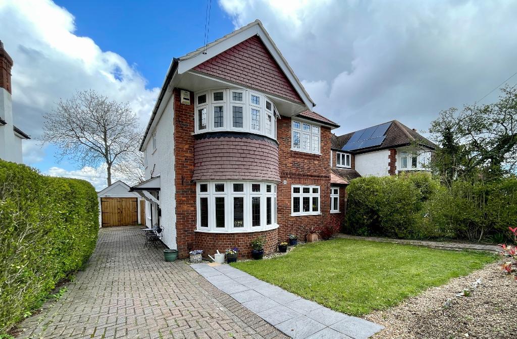 Langley Oaks Avenue, South Croydon, CR2 8DH