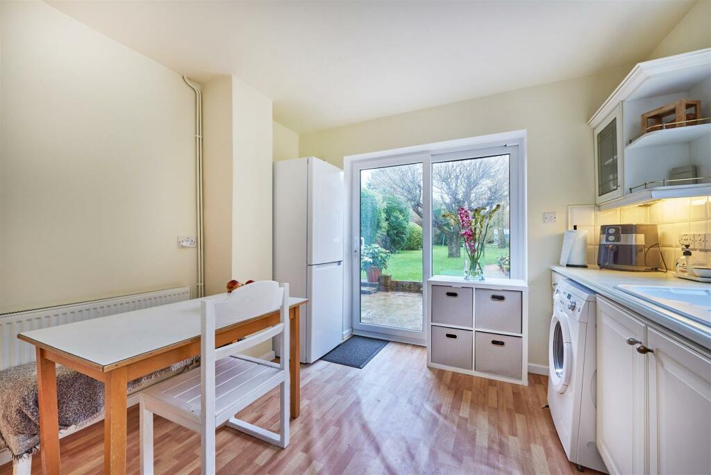 Kitchen/Breakfast Room