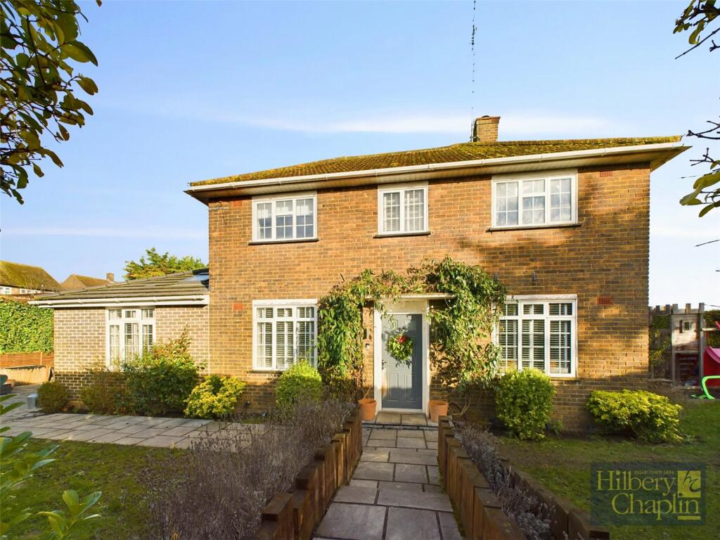 Harrison Close, Hutton, Brentwood, Essex, CM13