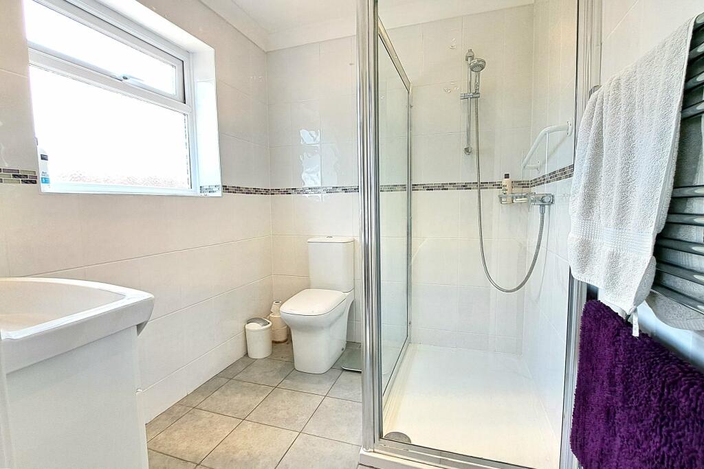 Ensuite Shower Room