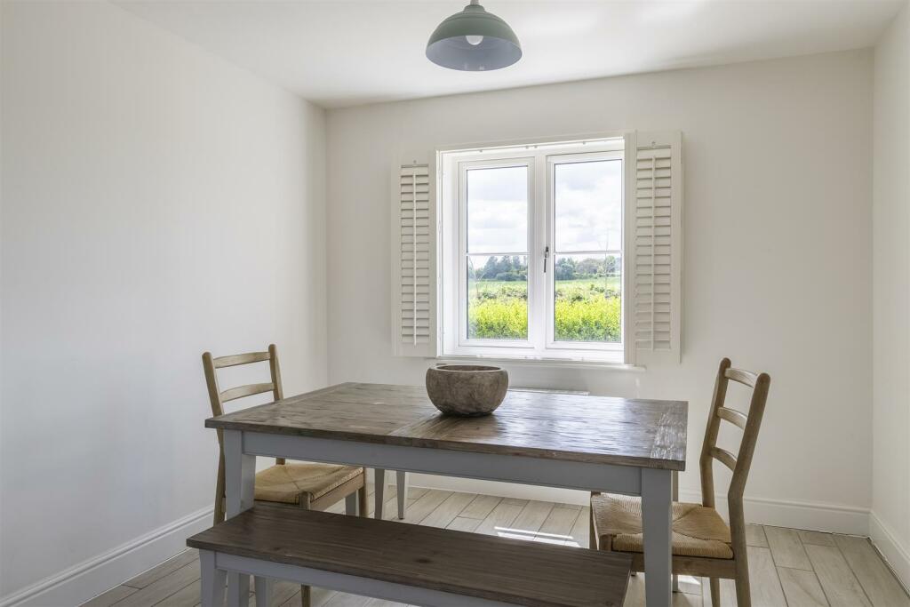 Kitchen/Dining Room