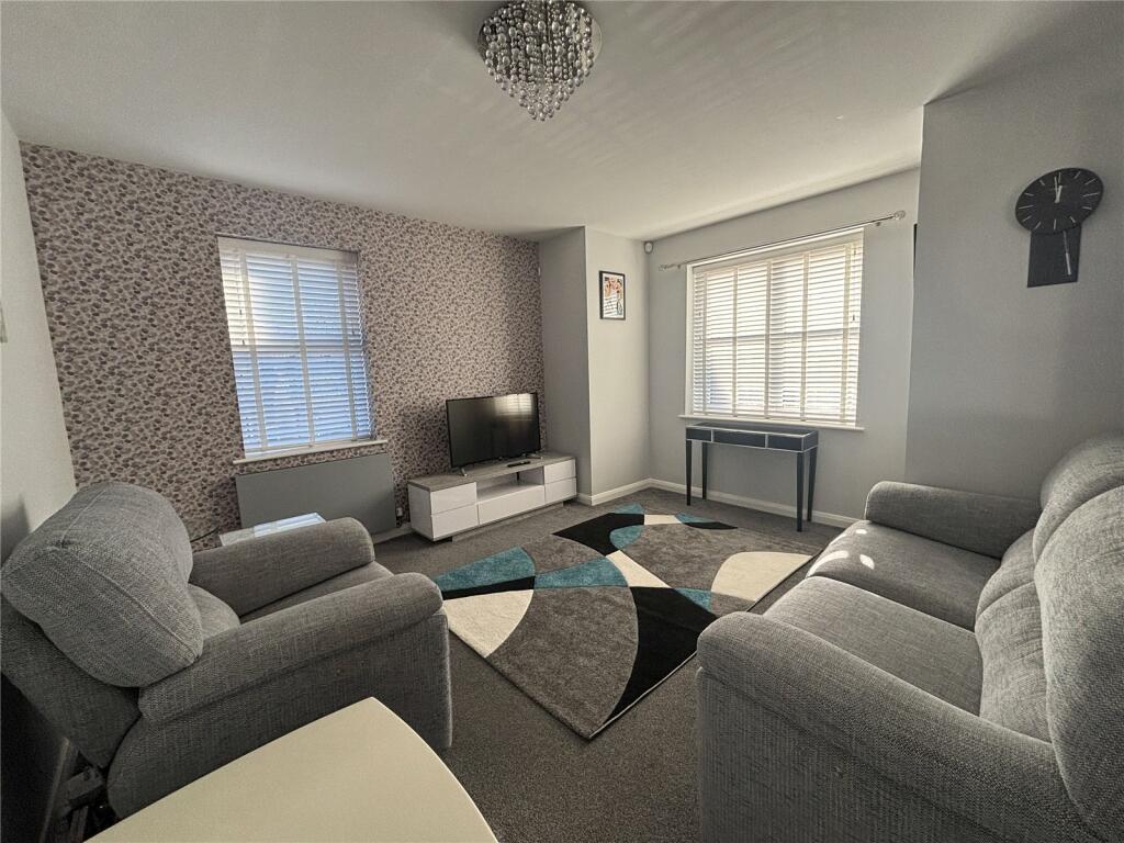 Apartment 9, Watersedge, 16 Knoll Close, Greenfield, Saddleworth, OL3