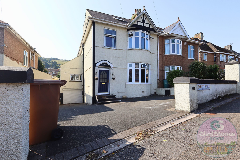 Jennycliff Lane, Hooe, Plymstock, PL9