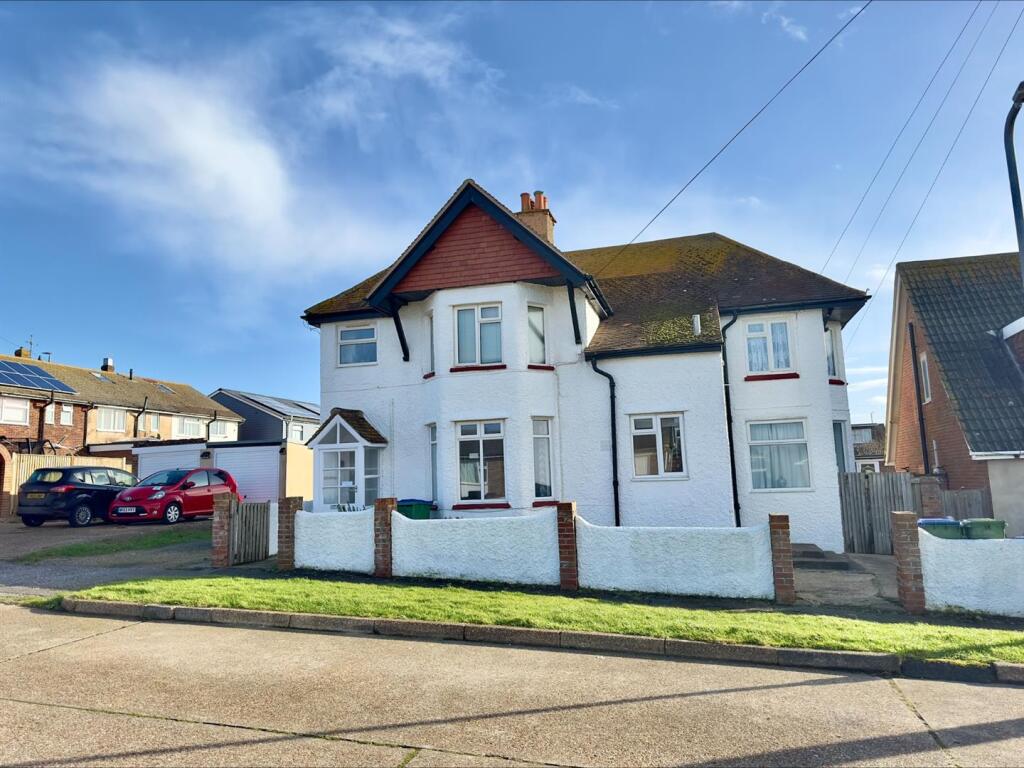 Piddinghoe Avenue, Peacehaven