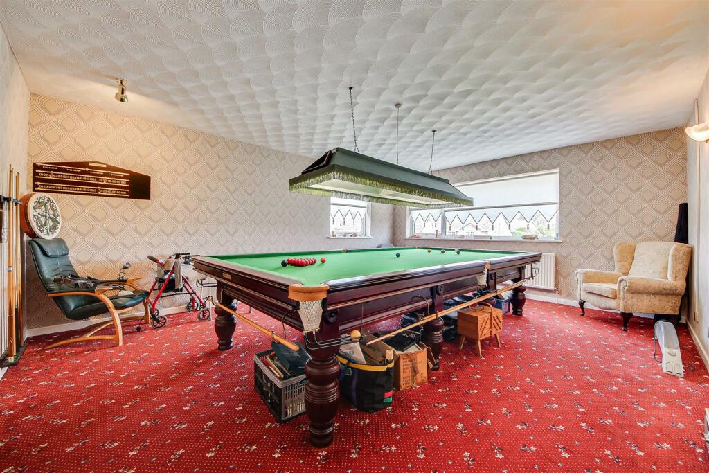 Snooker Room  / Bedroom