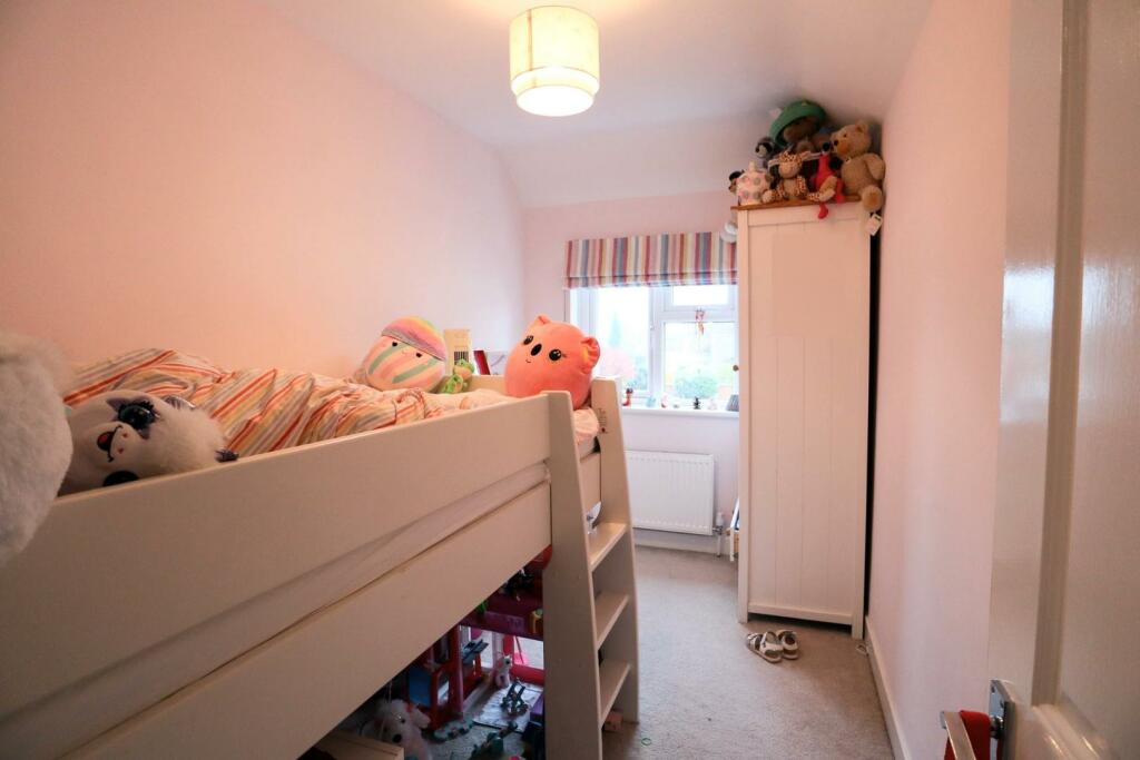 Bedroom 4.jpg