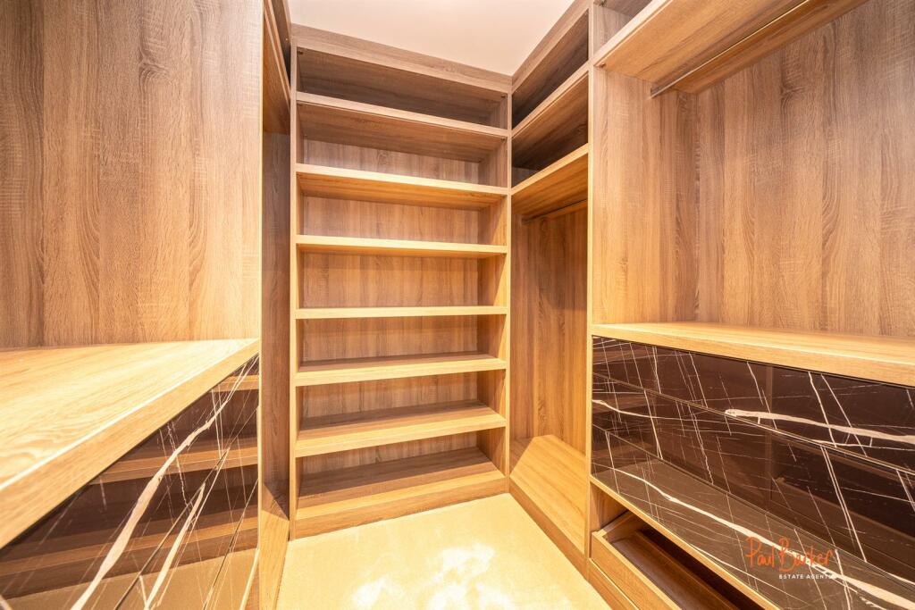 Master Walk-In Wardrobe