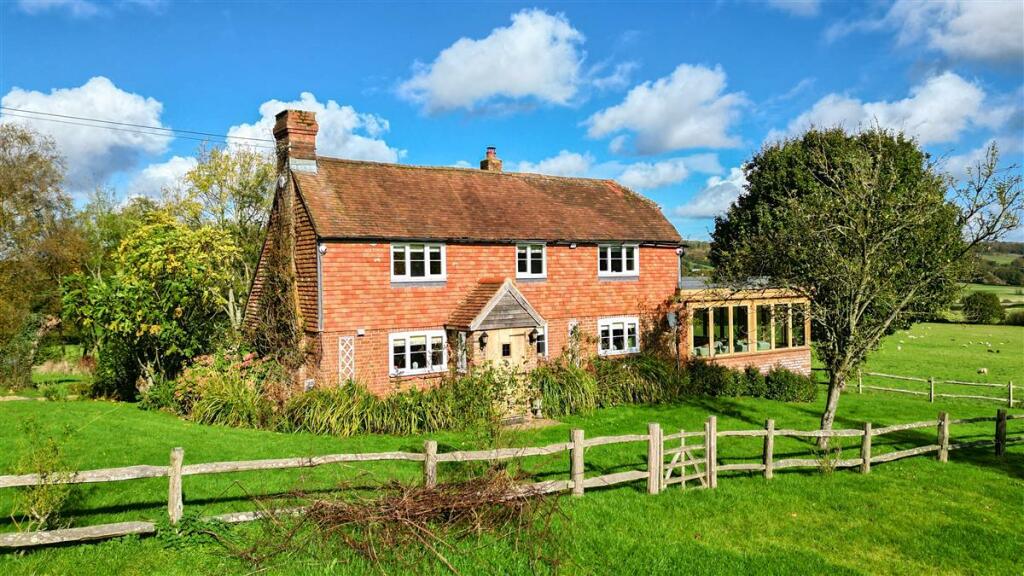 Goldfin Cottage, Maidlands Farm, TN31