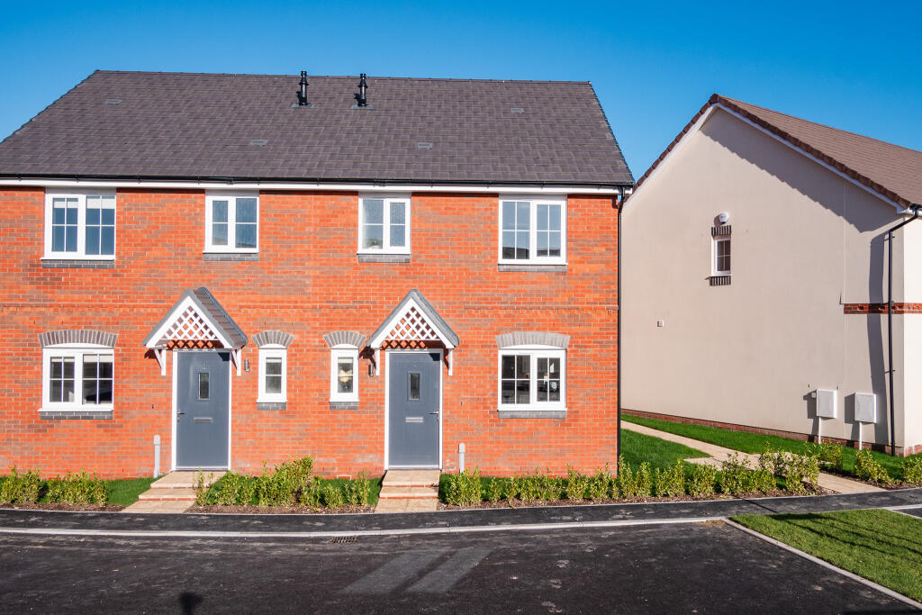 Blackberry Way, Bridgwater, TA6