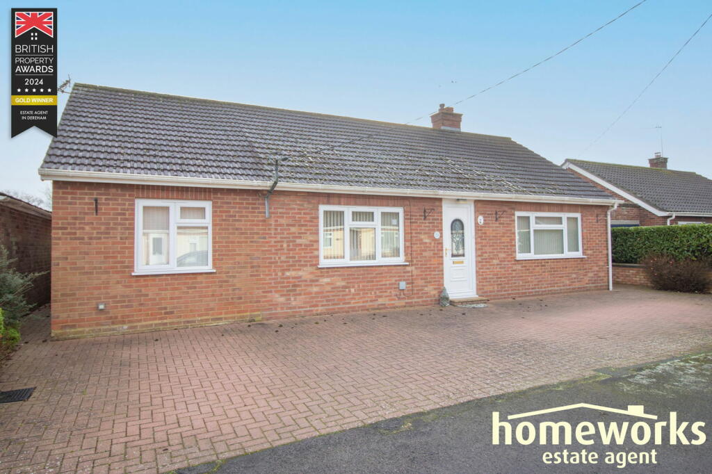 Smithtyne Avenue, Dereham, NR19 1HW