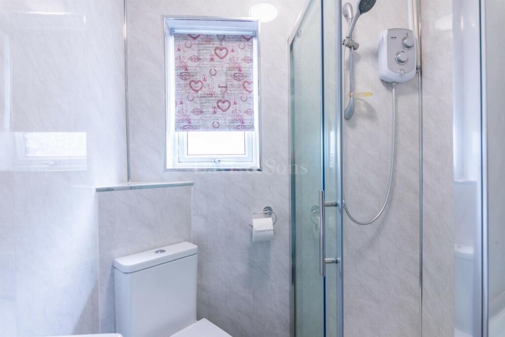 En-suite shower room